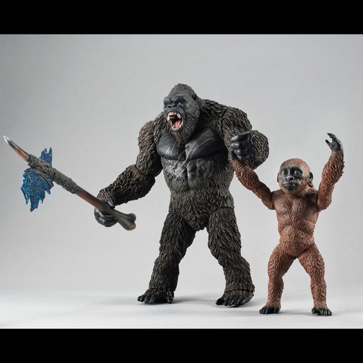 Immagine prodotto Megahouse Godzilla x Kong: The New Empire Ultimate Article Monsters Figures Godzilla & Suko 30 cm