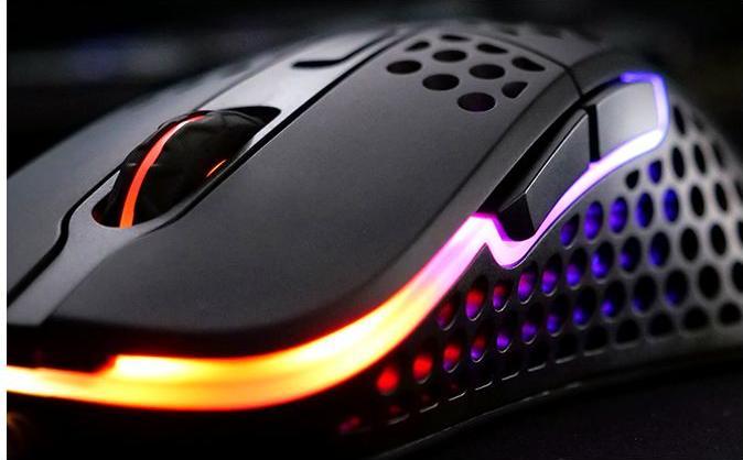 Actual product image CHERRY xtrfy M4 RGB (Cable)