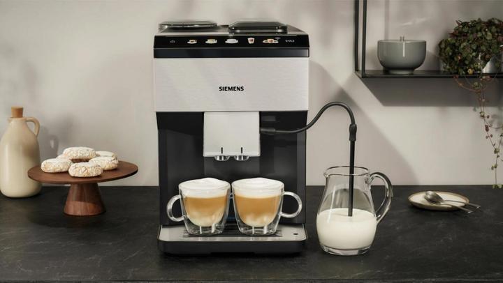 Actual product image Siemens EQ500 classic connect TP516DX3