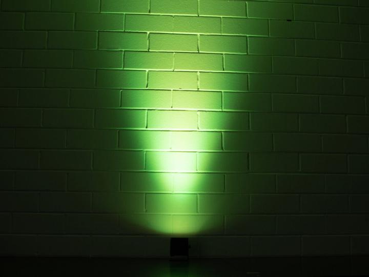 Actual product image Eurolite AKKU Mini IP UP-4 QCL Spot MK2