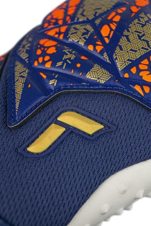 Actual product image Reusch Goalkeeper glove Attrakt Speedbump Premium - 9 (9)