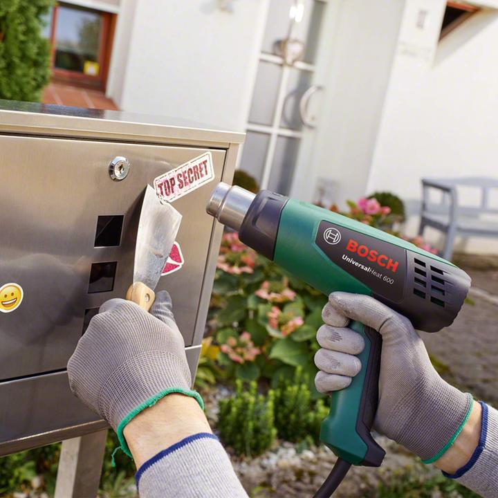 Actual product image Bosch Home & Garden Universal Heat 600