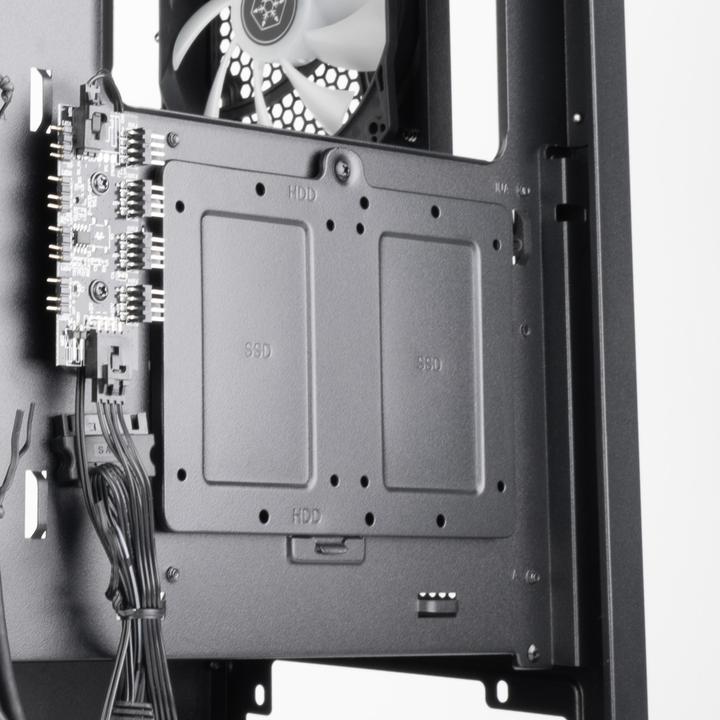 Immagine prodotto Silverstone SST-FA514X-BG - Telaio da gioco ATX Mid-Tower FARA ad alto flusso d'aria con doppio radiatore di (ATX, mATX, Mini-ITX)