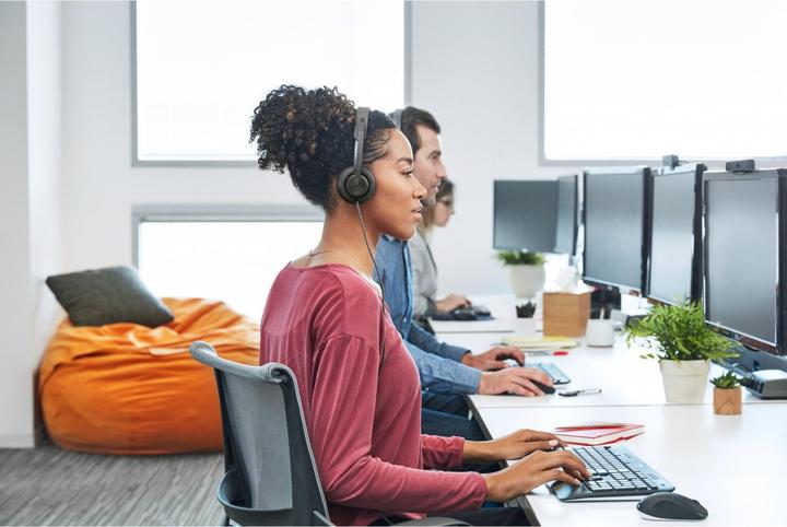 Produktbild Logitech Wired Personal Video Collaboration Kit (Kabelgebunden, USB-C)