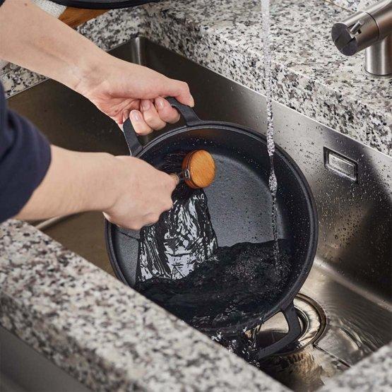 Actual product image Fiskars Norden frying pan, 28cm (28 cm, Frying pan, Cast iron)
