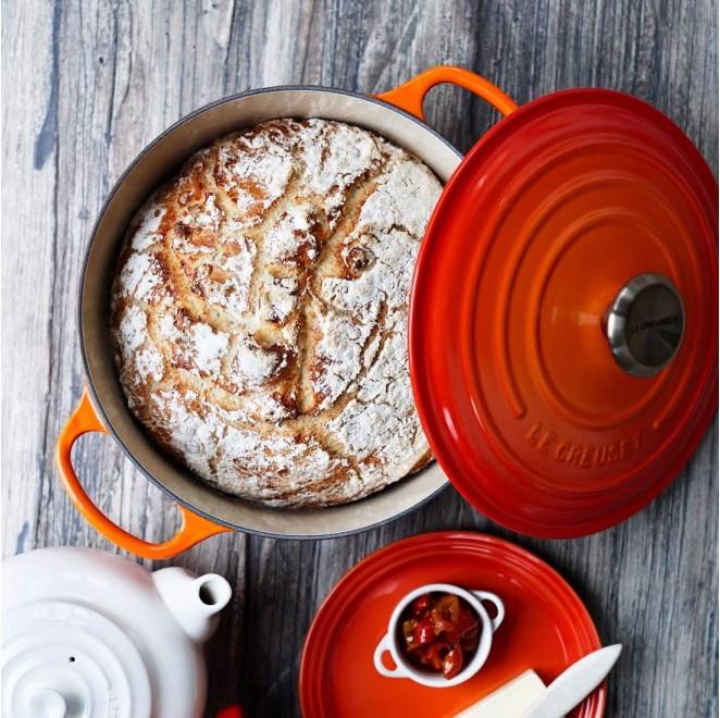 Produktbild Le Creuset Signature (24 cm, Bräter + Schmortopf, Gusseisen)