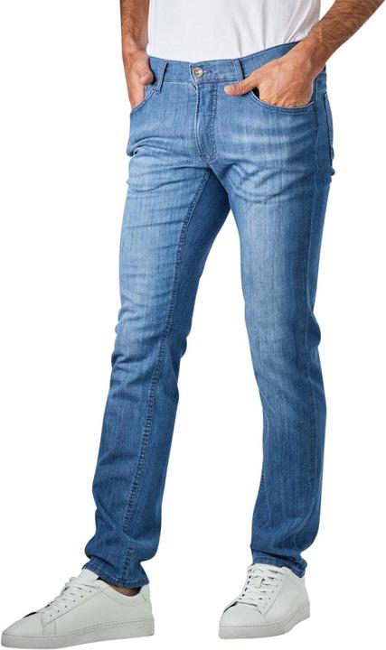 Actual product image BRAX Chuck Jeans Slim Fit light blue used (W46/L34)