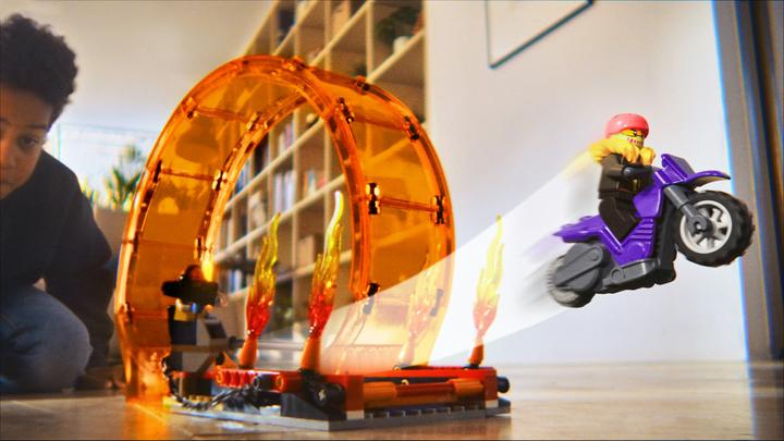Actual product image LEGO Stunt show double looping (60339, LEGO City)