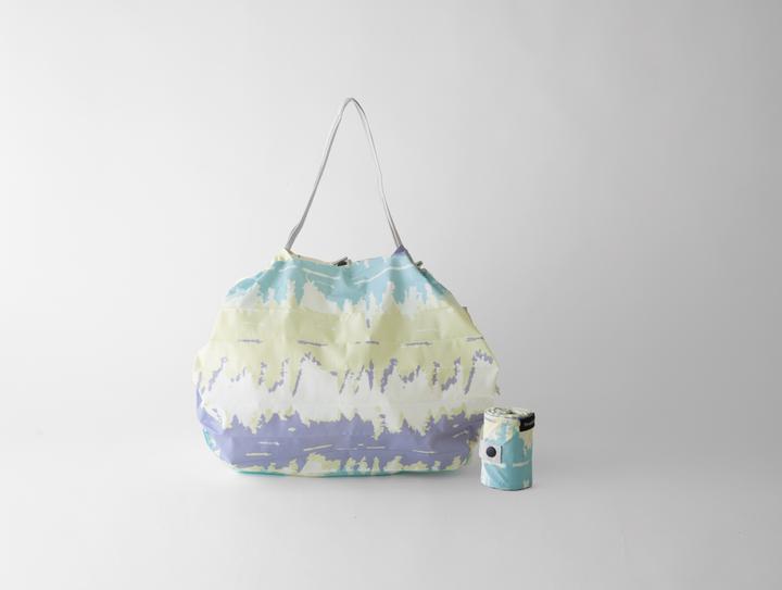 Actual product image Shupatto Lakeside Story - M