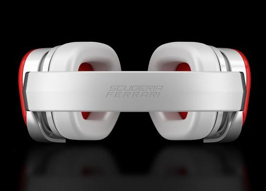 Image du produit Logic3 Ferrari par Scuderia R300 (ANC, Filaire)