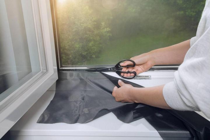 Immagine prodotto tesa Griglia anti-polline, per chi soffre di allergie, richiudibile con nastro velcro autoadesivo (130 x 150 cm)