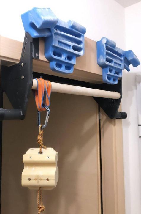 Produktbild Clevo Climbing CLEVO DOOR: Traufhngung fr Hangboard, Klimmzugstange und Kletter Hangutensilien
