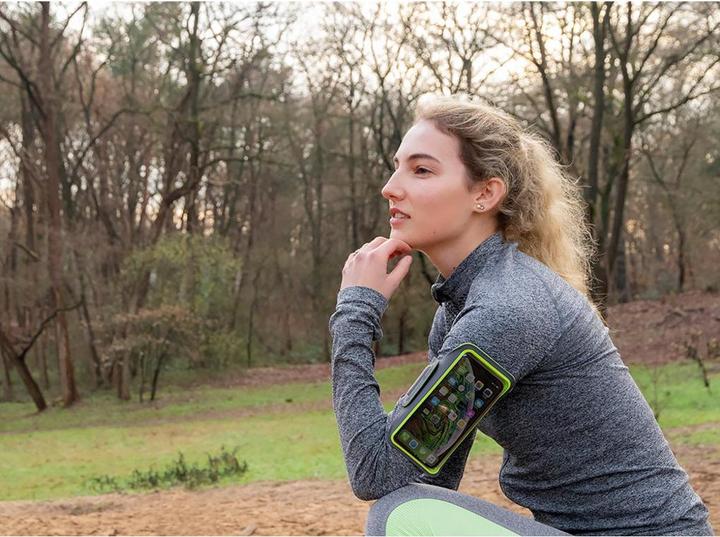 Produktbild Mobiparts Comfort Fit Sport Armband Apple iPhone 5/5S/SE Neon Green