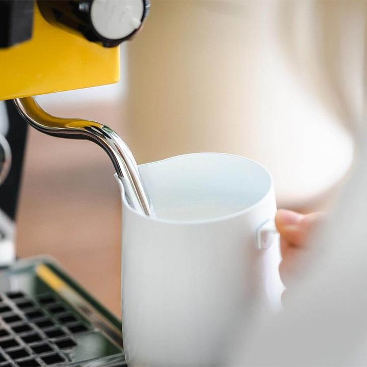 Immagine prodotto Rhino Coffee Gear Crema di latte bianca Rhinowares (CD/RHWH12OZ) (0.36 l)