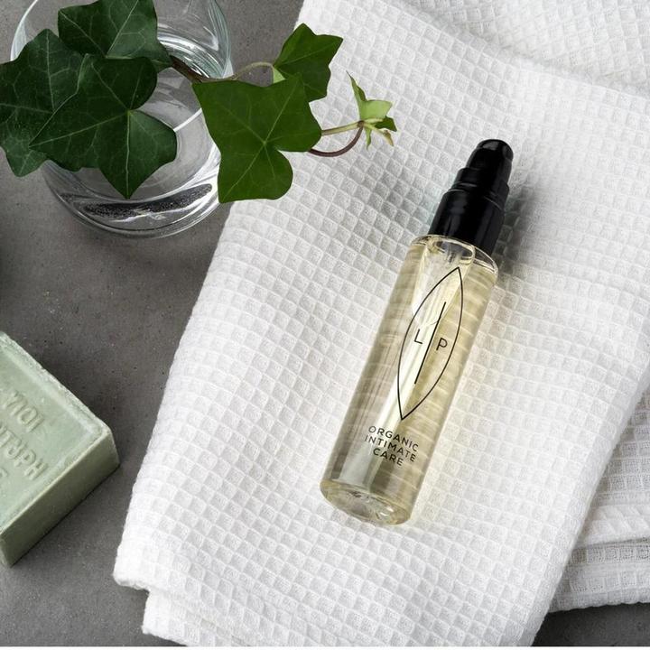 Immagine prodotto Lip Intimate Care Trattamento intimo biologico Menta e Ylang Ylang (75 ml, Lozione per il lavaggio intimo)
