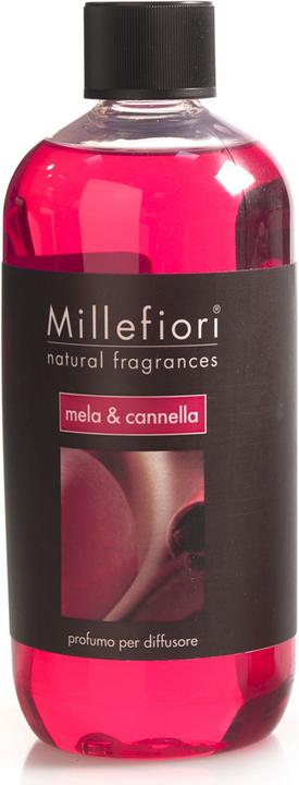 Cannelle, Bois de cèdre, Vanille, Clou de girofle, Noix de muscade, Parfums de fleurs, Pomme