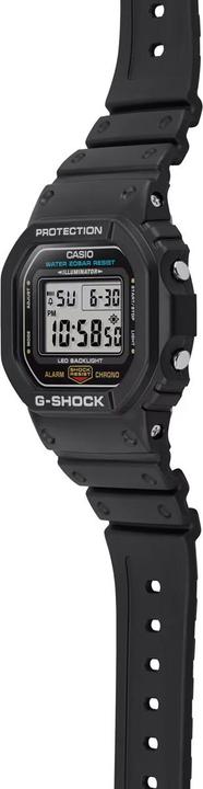 Actual product image G-Shock DW-5600UE-1VER (Diving watch, 48.90 mm)