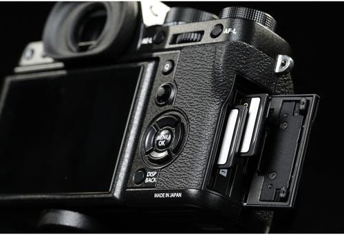 Immagine prodotto Fujifilm Corpo X-T2 (24.30 Mpx, APS-C / DX)