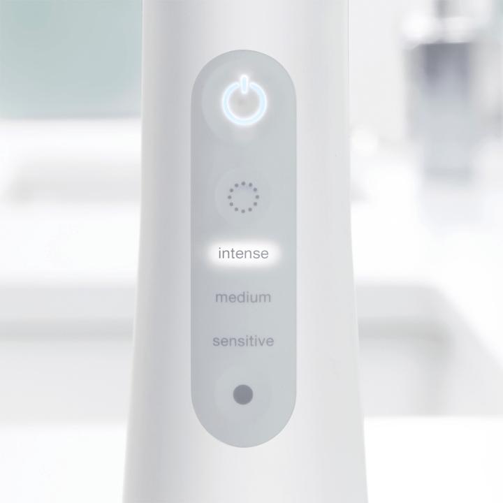 Produktbild Oral-B Aqua Care 6 Pro-Expert & Genius X (Oszillierende Zahnbürste)