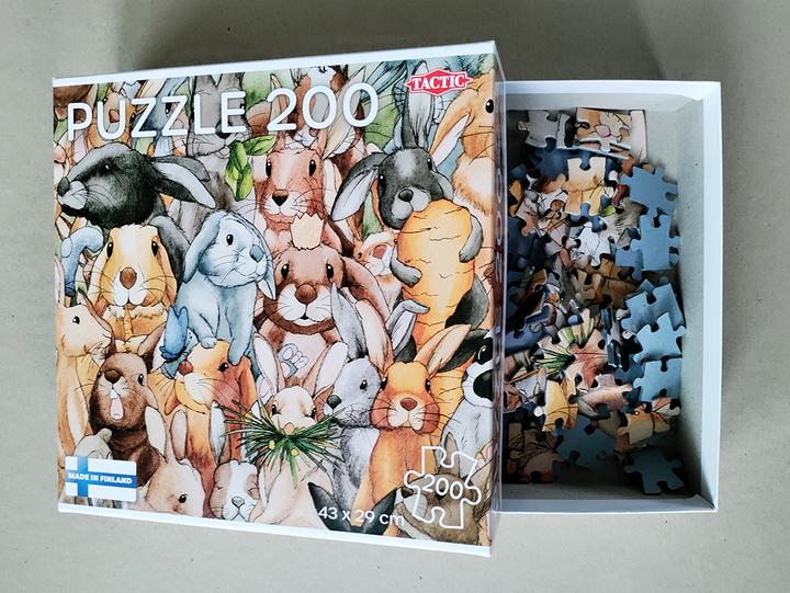 Actual product image Tactic Rabbit jigsaw puzzle, 200 pieces. (200 pieces)