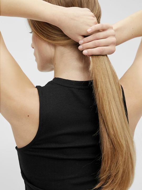 Actual product image Object Round neck top without sleeves (XL)