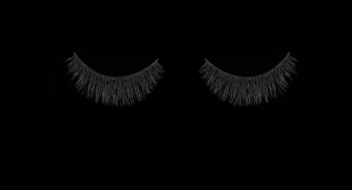 Actual product image essence Lash Like A Boss (Artificial eyelashes)