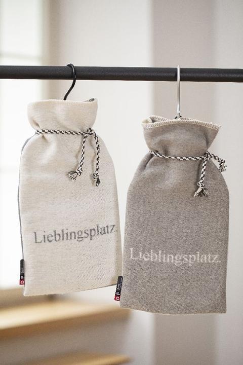 Produktbild David Fussenegger Fussenegger Wärmflasche "Lieblingsplatz" 2 Liter, mit Kordel rohweiss (2 l)