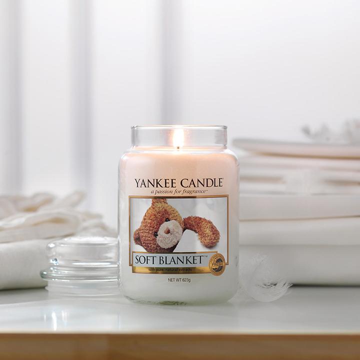 Actual product image Yankee Candle Soft Blanket (623 g)