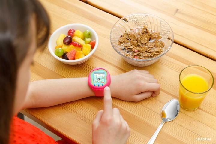 Produktbild Bandai Tamagotchi Uni (Spanisch, Deutsch, Multilingual, Italienisch, Portugiesisch, Japanisch, Englisch, Französisch)