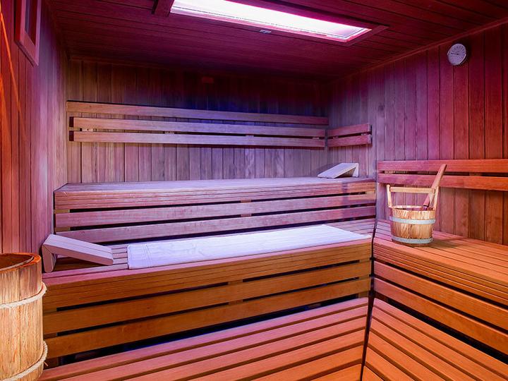 Produktbild Smartbox Aufregende Seilbahnfahrt mit 3-stündigem Spa-Zugang nahe Lugano (2 Pers.)