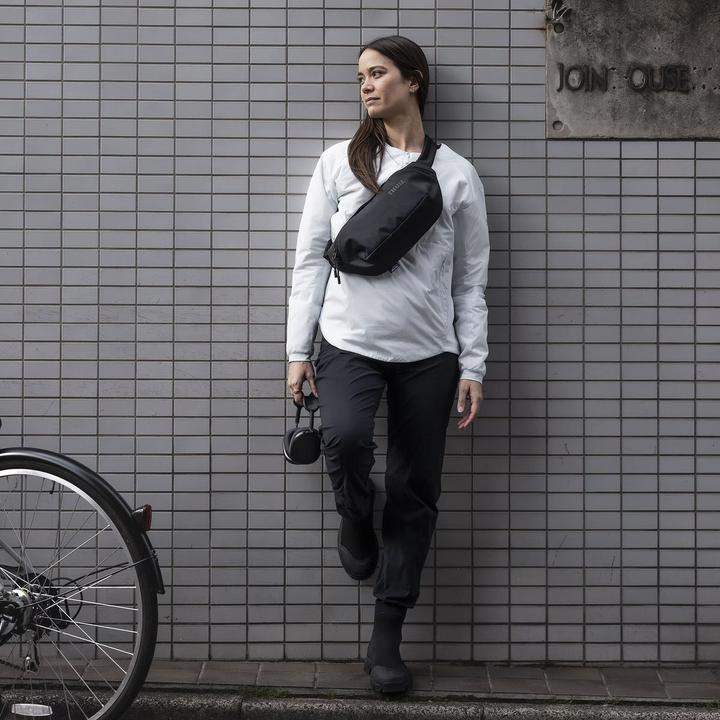 Actual product image Thule Subterra 2 Sling Bag - Dark Slate