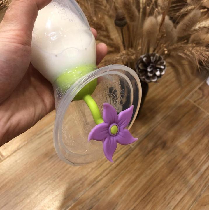 Produktbild Haakaa Milchpumpe Blumenverschluss - Violett