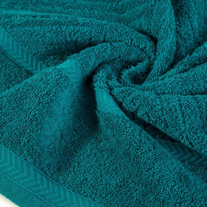 Actual product image Eurofirany REINA LINE cotton towel with zigzag pattern and smooth edge, 500 g/m2, 50 x 90 cm (50 x 90 cm)