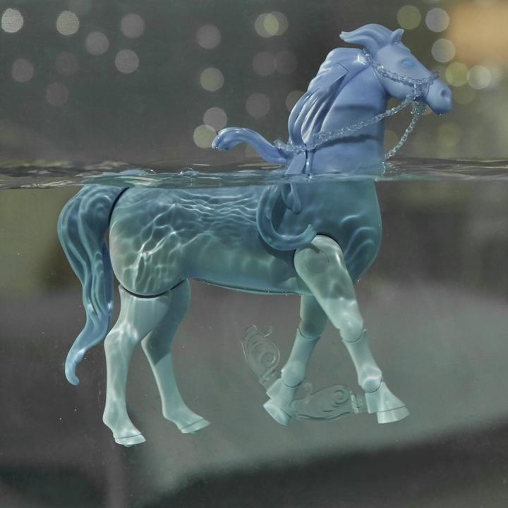 Produktbild Hasbro Wasserzauber und Landspass Elsa & Nokk