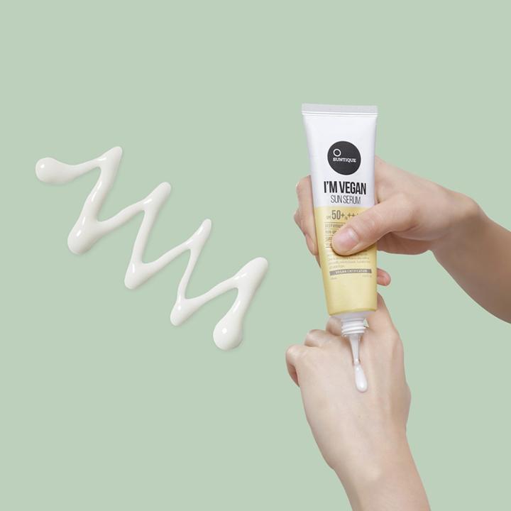Produktbild Suntique I'M Vegan Sun Serum (Sonnencreme, SPF 50+, 45 ml)