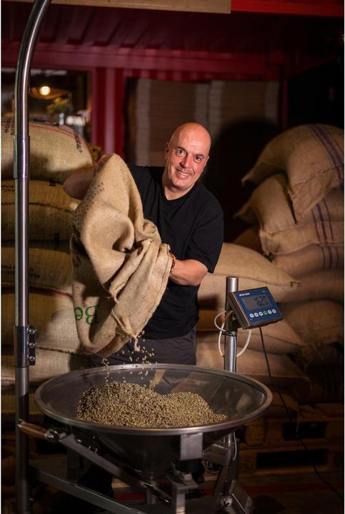 Actual product image Onesto Coffee beans organic anchor blend 1 kg (1000 g, Medium roast)
