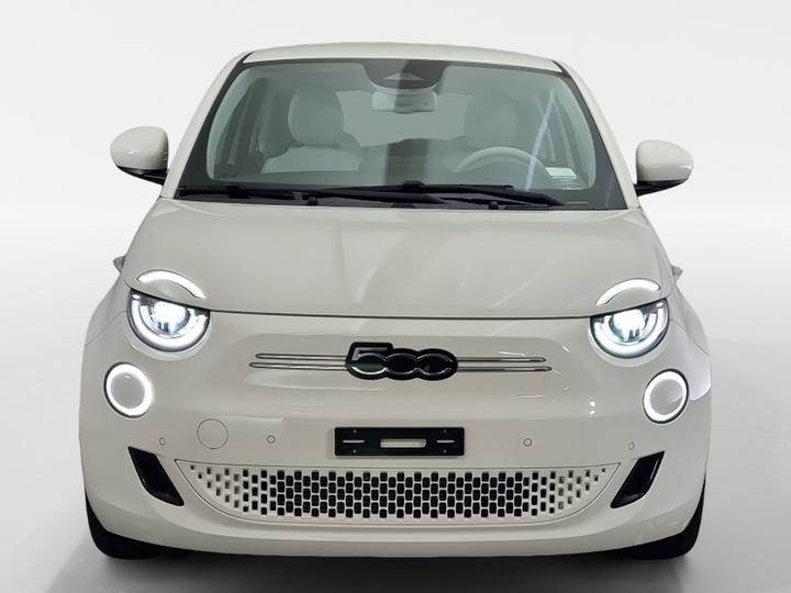 Immagine prodotto Fiat 500 elettrico 87 kW La Prima di Bocelli Top (Elettrico, 119 CV)