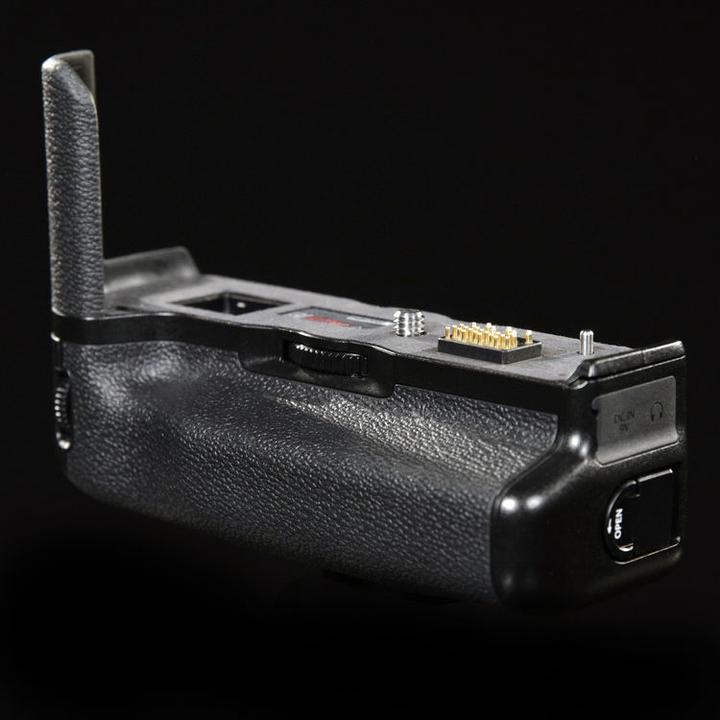 Actual product image Fujifilm VPB-XT2 Power Booster handle for X-T2 (Battery grip)