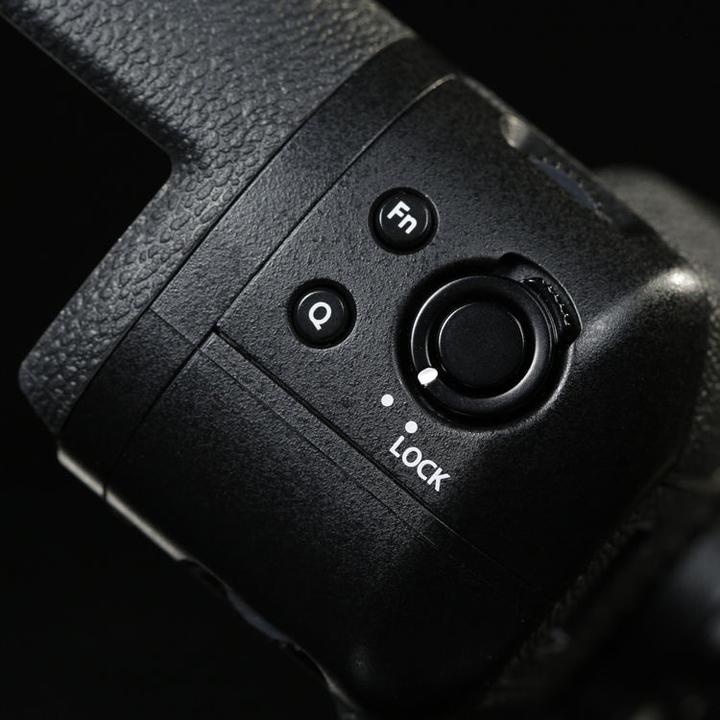 Actual product image Fujifilm VPB-XT2 Power Booster handle for X-T2 (Battery grip)
