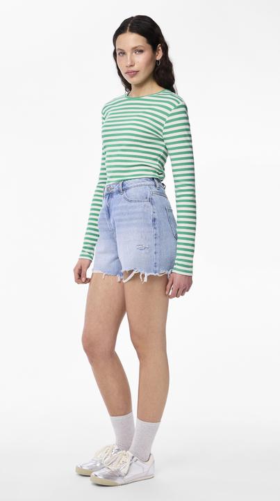 Actual product image Pieces PCSUMMER denim shorts (M)