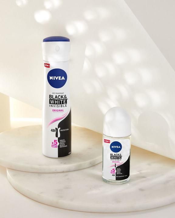 Produktbild NIVEA Black & White Invisible Clear (Spray, 150 ml)