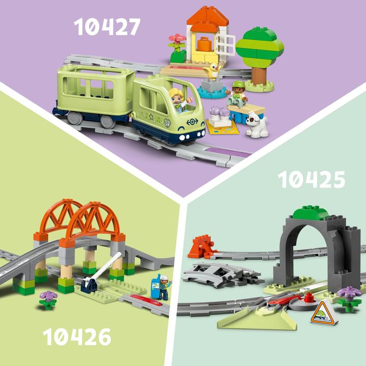 Actual product image LEGO Grosse interaktive Eisenbahn (10428)