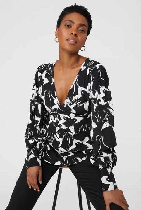 Image du produit Principles Bodice Haut Col V