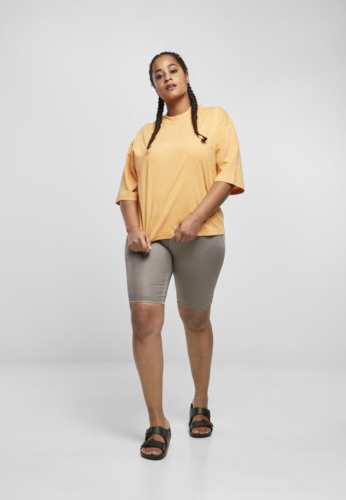 Actual product image Urban Classics Ladies Imitation Leather Cycle Shorts (M)