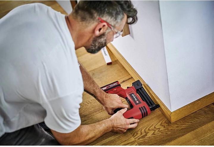 Produktbild Einhell TE-CN 18 Li Akku Nagler + 2.5 Ah Starter-Kit
