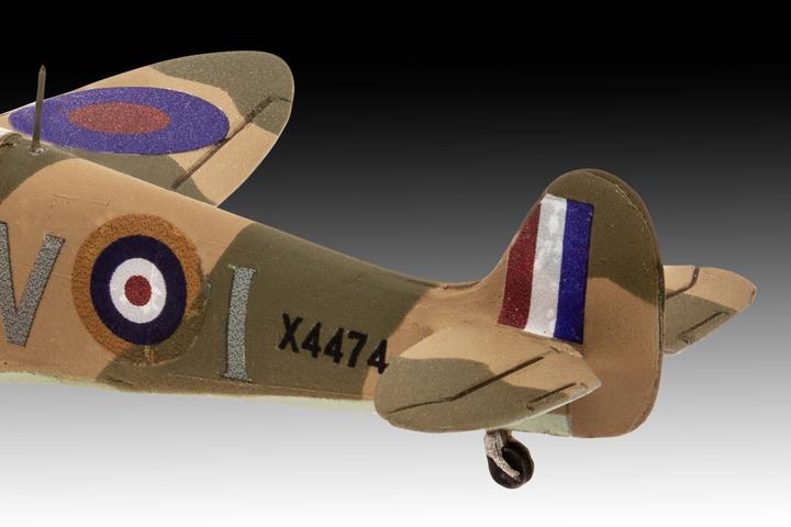 Actual product image Revell Supermarine Spitfire Mk.Ia & Hawker Hurricane Mk.I