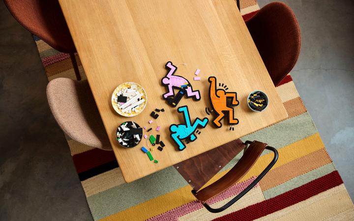 Image du produit LEGO Keith Haring - Figures dansantes (31216, LEGO Art)