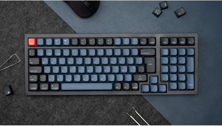 Actual product image Keychron K4 Pro (CH, Cable, Wireless)