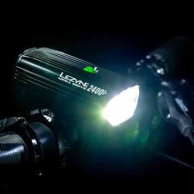 Produktbild Lezyne Mega Drive 2400+ (2400 lm)