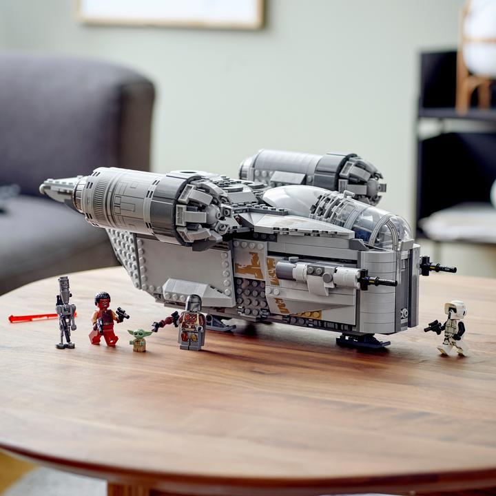Immagine prodotto LEGO The Mandalorian - Il trasportatore del cacciatore di taglie (75292, LEGO Star Wars, Set LEGO rari)